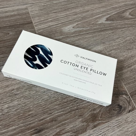 ESSENTIAL YOGA BUNDLE • Yoga mat, strap, vegan carrier, blocks & eye pillow - Picture 2 of 6